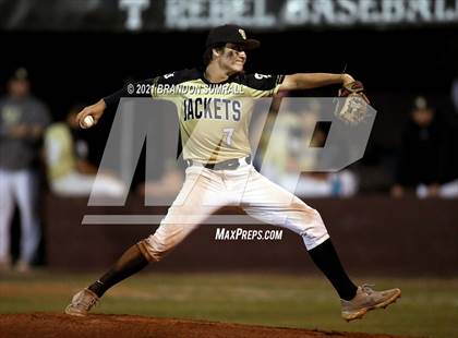 Thumbnail 2 in Vincent @ Thorsby (AHSAA 2A Round 1 Playoff) photogallery.