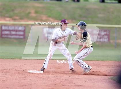 Thumbnail 3 in Vincent @ Thorsby (AHSAA 2A Round 1 Playoff) photogallery.