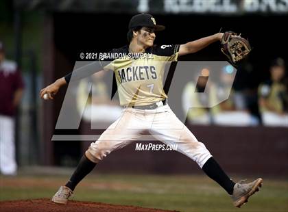 Thumbnail 2 in Vincent @ Thorsby (AHSAA 2A Round 1 Playoff) photogallery.