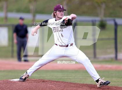 Thumbnail 2 in Vincent @ Thorsby (AHSAA 2A Round 1 Playoff) photogallery.