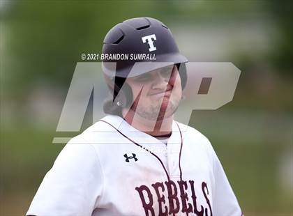 Thumbnail 1 in Vincent @ Thorsby (AHSAA 2A Round 1 Playoff) photogallery.