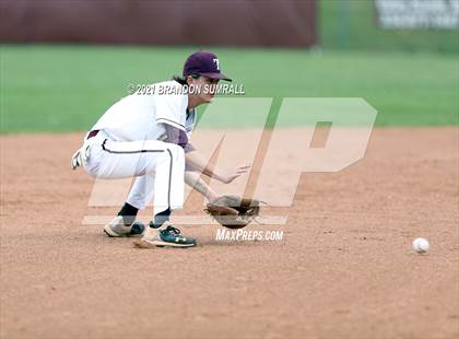 Thumbnail 1 in Vincent @ Thorsby (AHSAA 2A Round 1 Playoff) photogallery.
