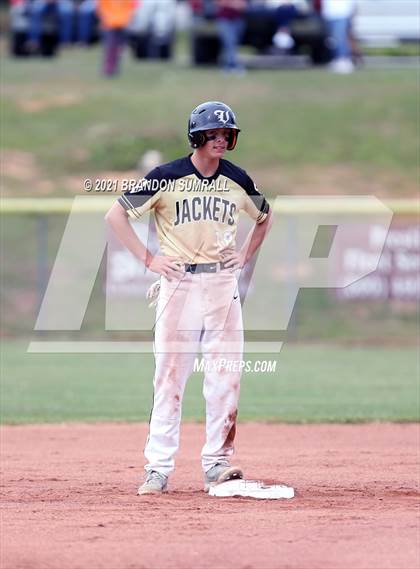 Thumbnail 1 in Vincent @ Thorsby (AHSAA 2A Round 1 Playoff) photogallery.