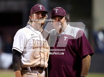 Thumbnail 3 in Vincent @ Thorsby (AHSAA 2A Round 1 Playoff) photogallery.