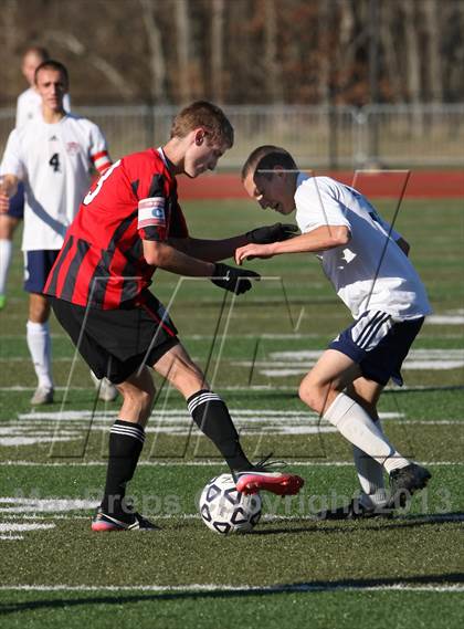 Thumbnail 1 in Cromwell vs Bolton (CIAC Class S Final) photogallery.