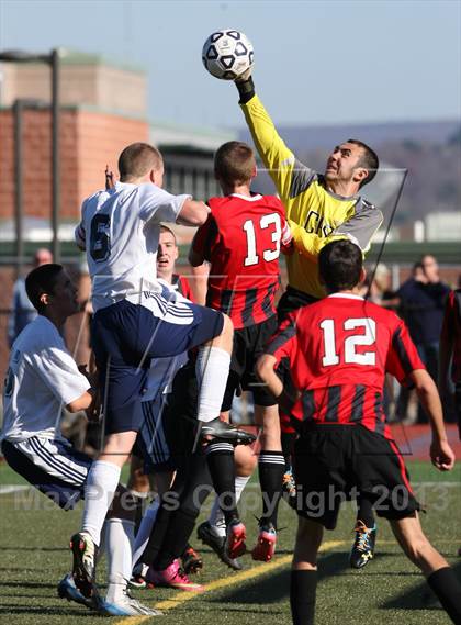Thumbnail 1 in Cromwell vs Bolton (CIAC Class S Final) photogallery.