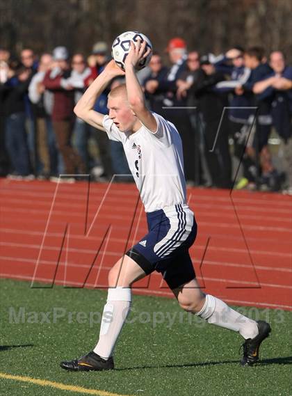 Thumbnail 1 in Cromwell vs Bolton (CIAC Class S Final) photogallery.