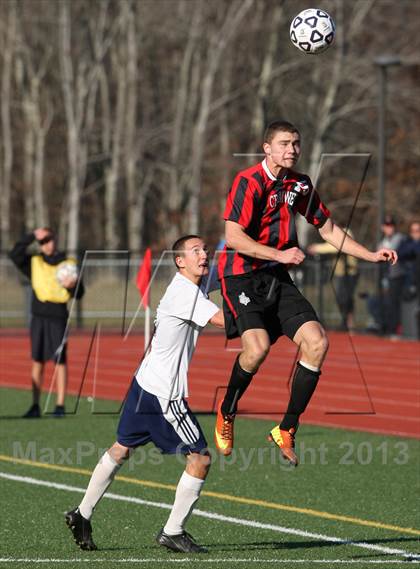 Thumbnail 1 in Cromwell vs Bolton (CIAC Class S Final) photogallery.