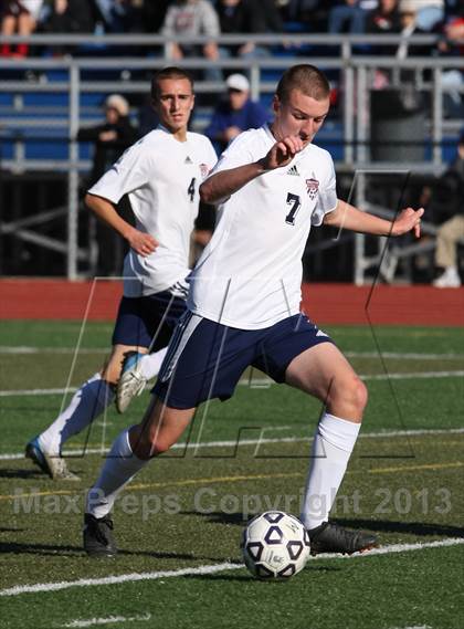 Thumbnail 3 in Cromwell vs Bolton (CIAC Class S Final) photogallery.