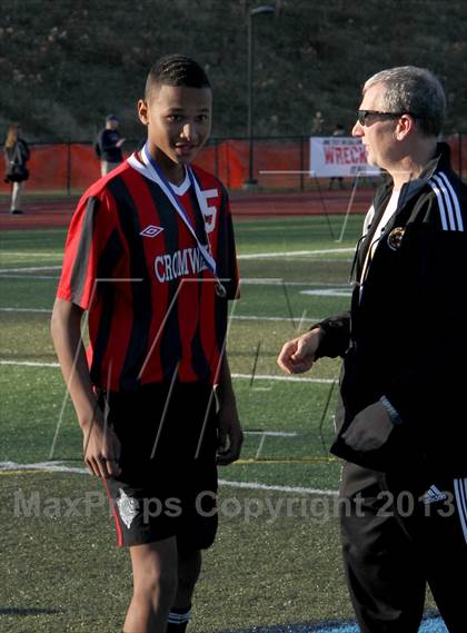 Thumbnail 2 in Cromwell vs Bolton (CIAC Class S Final) photogallery.