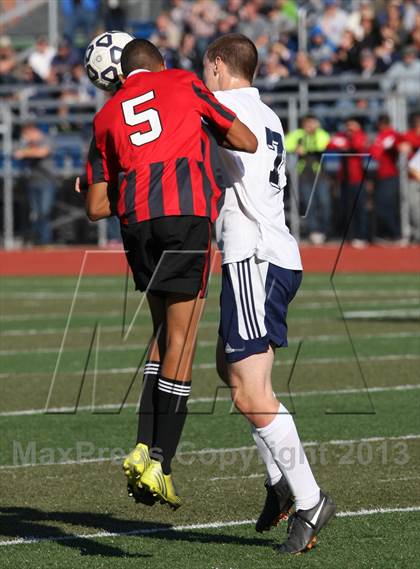 Thumbnail 3 in Cromwell vs Bolton (CIAC Class S Final) photogallery.