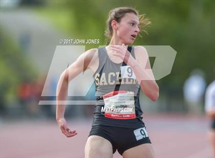 Thumbnail 1 in 50th Annual Loucks Games (Women's 1600 Meter Race Walk) photogallery.