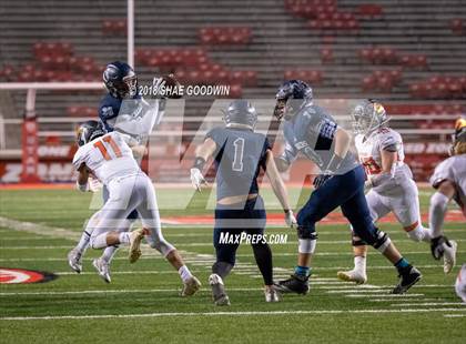 Thumbnail 3 in Skyridge vs. Corner Canyon (UHSAA 5A Final) photogallery.
