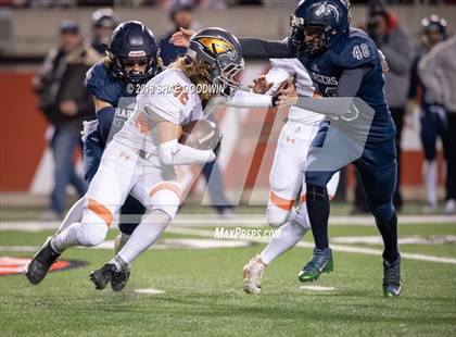 Thumbnail 2 in Skyridge vs. Corner Canyon (UHSAA 5A Final) photogallery.
