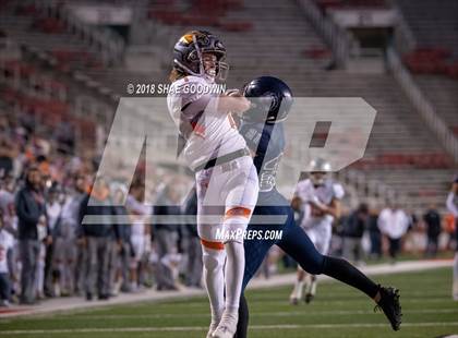 Thumbnail 2 in Skyridge vs. Corner Canyon (UHSAA 5A Final) photogallery.