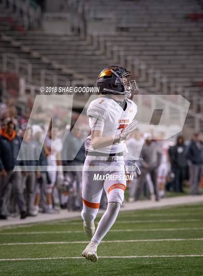 Thumbnail 2 in Skyridge vs. Corner Canyon (UHSAA 5A Final) photogallery.