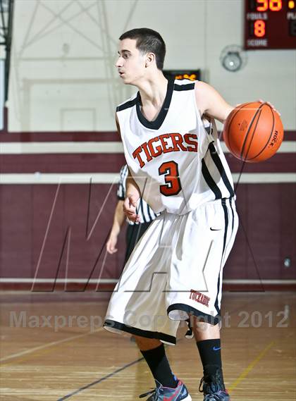 Thumbnail 1 in Tuckahoe vs Edgemont (Harrison Booster Club Tournament) photogallery.