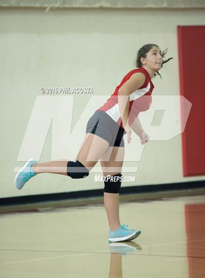 Thumbnail 1 in Burroughs vs Arcadia photogallery.