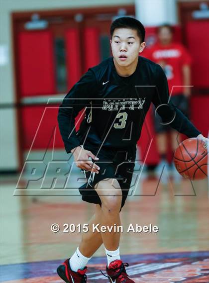 Thumbnail 2 in Shadow Mountain vs Archbishop Mitty (Hoophall West Invitational) photogallery.