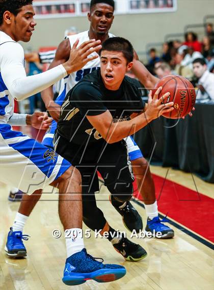 Thumbnail 2 in Shadow Mountain vs Archbishop Mitty (Hoophall West Invitational) photogallery.