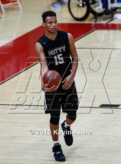 Thumbnail 3 in Shadow Mountain vs Archbishop Mitty (Hoophall West Invitational) photogallery.
