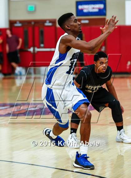 Thumbnail 3 in Shadow Mountain vs Archbishop Mitty (Hoophall West Invitational) photogallery.