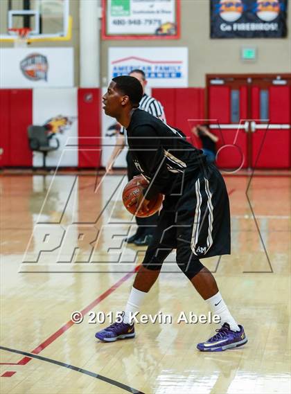 Thumbnail 3 in Shadow Mountain vs Archbishop Mitty (Hoophall West Invitational) photogallery.
