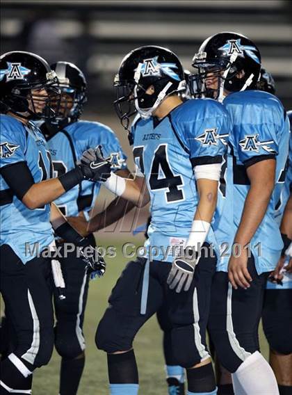 Thumbnail 3 in Gladstone vs. Azusa photogallery.