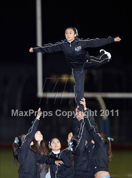 Thumbnail 3 in Gladstone vs. Azusa photogallery.