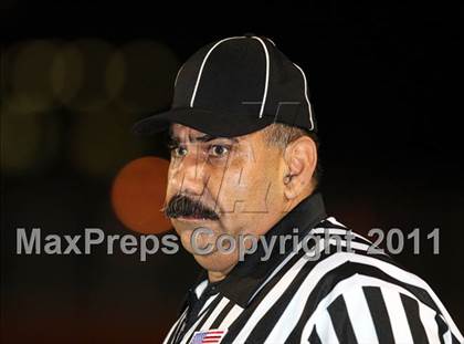 Thumbnail 2 in Gladstone vs. Azusa photogallery.