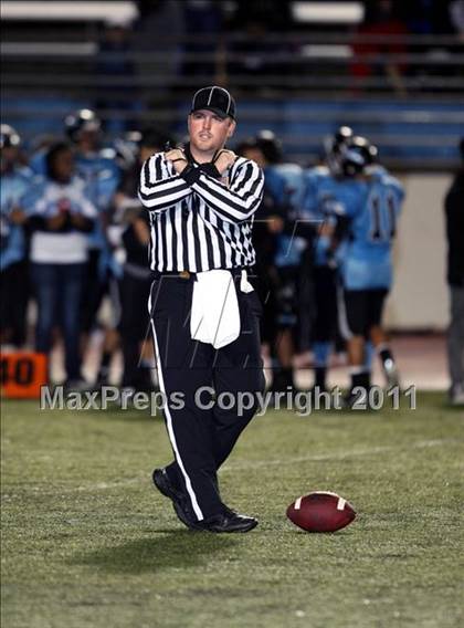 Thumbnail 1 in Gladstone vs. Azusa photogallery.