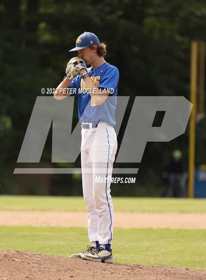 Thumbnail 3 in St. John Paul II vs Georgetown (MIAA Division 5 Round of 16) photogallery.