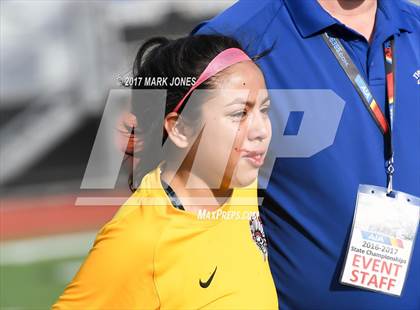 Thumbnail 3 in Salpointe Catholic vs. Thunderbird (AIA 4A Final) photogallery.
