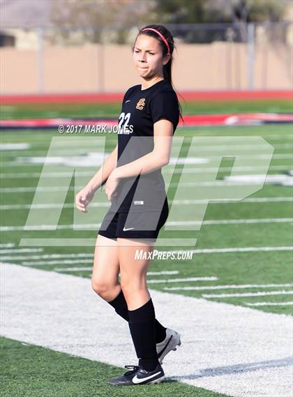 Thumbnail 1 in Salpointe Catholic vs. Thunderbird (AIA 4A Final) photogallery.
