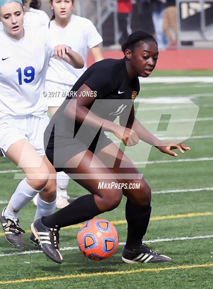 Thumbnail 1 in Salpointe Catholic vs. Thunderbird (AIA 4A Final) photogallery.