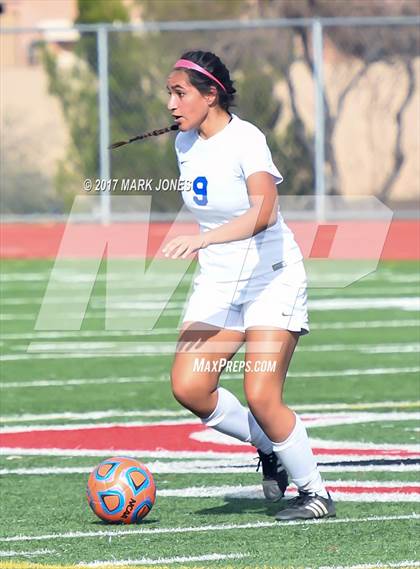 Thumbnail 3 in Salpointe Catholic vs. Thunderbird (AIA 4A Final) photogallery.