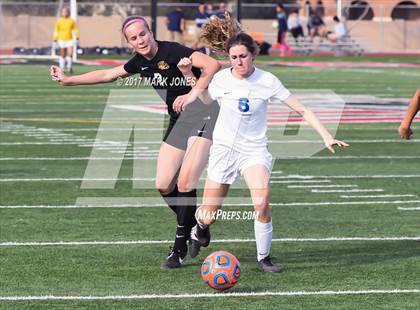 Thumbnail 3 in Salpointe Catholic vs. Thunderbird (AIA 4A Final) photogallery.