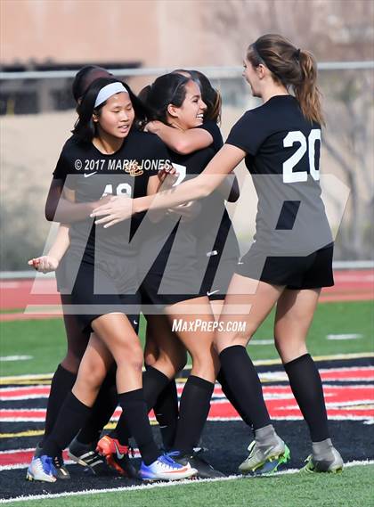 Thumbnail 1 in Salpointe Catholic vs. Thunderbird (AIA 4A Final) photogallery.