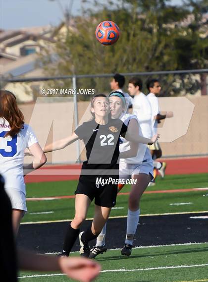 Thumbnail 1 in Salpointe Catholic vs. Thunderbird (AIA 4A Final) photogallery.