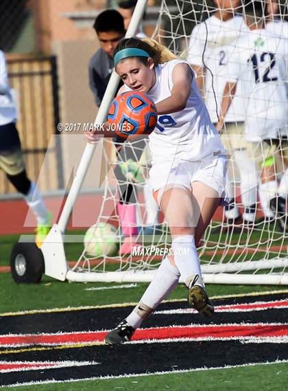 Thumbnail 3 in Salpointe Catholic vs. Thunderbird (AIA 4A Final) photogallery.