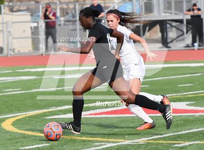 Thumbnail 1 in Salpointe Catholic vs. Thunderbird (AIA 4A Final) photogallery.