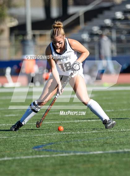 Thumbnail 2 in Gilroy vs. Archbishop Mitty (CIF CCS Quarterfinals)  photogallery.