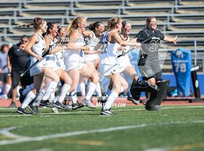 Thumbnail 2 in Gilroy vs. Archbishop Mitty (CIF CCS Quarterfinals)  photogallery.