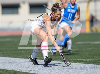 Thumbnail 2 in Gilroy vs. Archbishop Mitty (CIF CCS Quarterfinals)  photogallery.