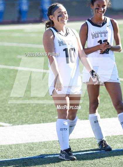 Thumbnail 3 in Gilroy vs. Archbishop Mitty (CIF CCS Quarterfinals)  photogallery.
