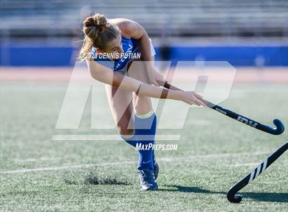 Thumbnail 1 in Gilroy vs. Archbishop Mitty (CIF CCS Quarterfinals)  photogallery.