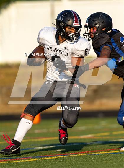 Thumbnail 2 in Newfield @ Centereach photogallery.
