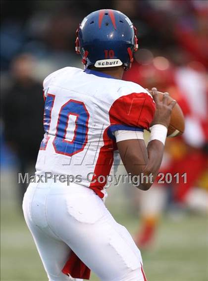Thumbnail 1 in Hermitage vs. Bayside (VHSL Group 3A Division 6 Semifinal) photogallery.