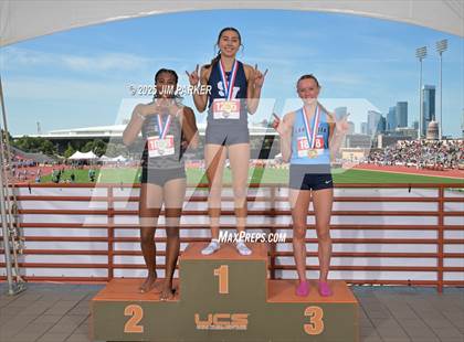 Thumbnail 1 in UIL 5A Track and Field State Finals (Awards) photogallery.