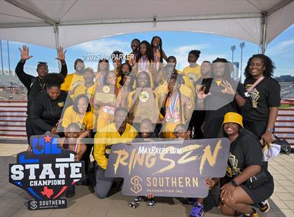 Thumbnail 2 in UIL 5A Track and Field State Finals (Awards) photogallery.
